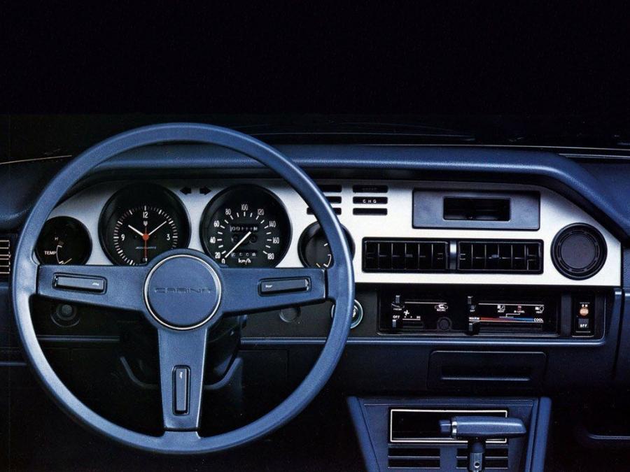  Toyota Carina 2-Door 1977 года  (фото 2 из 4)